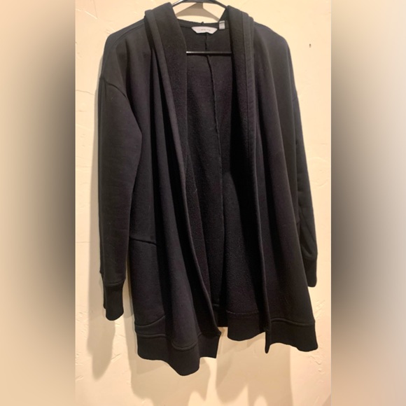 ATHLETA Hooded Prajna Wrap - Picture 3 of 9